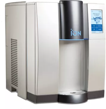 ION M vesiautomaatti: kylmä-, hiilihappo-, haalea- ja kuumavesi