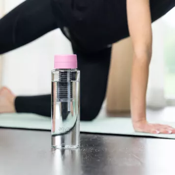 aqva-bottle-filterable-drinking-bottle-09-liters-pink-06ad77bcab9277.png